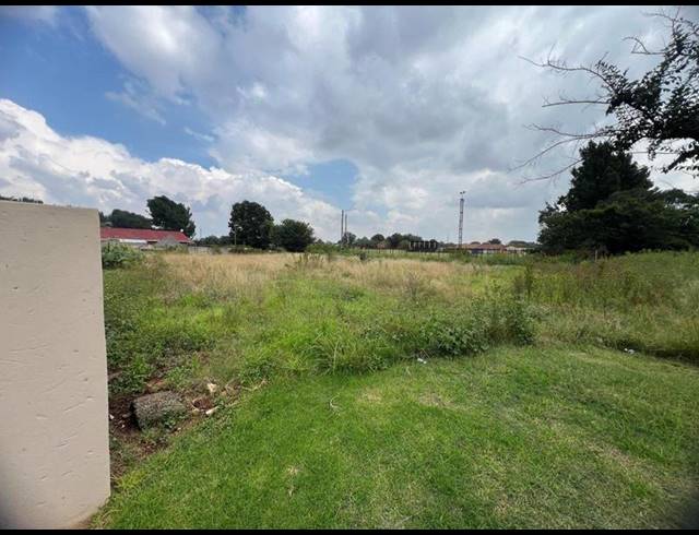 LAND FOR SALE IN WELGEDACHT
